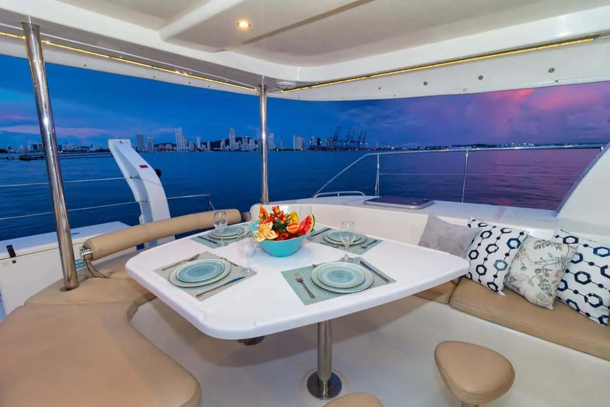 Catamarán Hope Leopard - Image 13